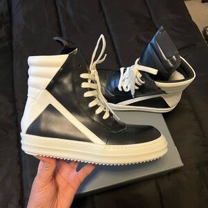 Rick Owen’s high top DRKSHDW
